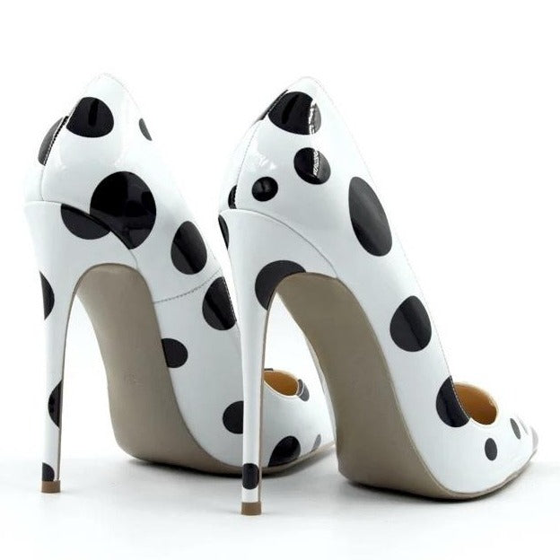 Glossy Polka Dot Pump