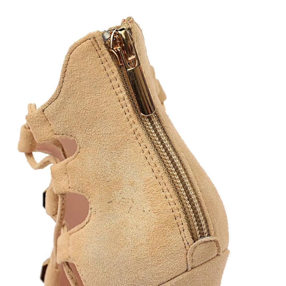 Jaggy Ankle Booties